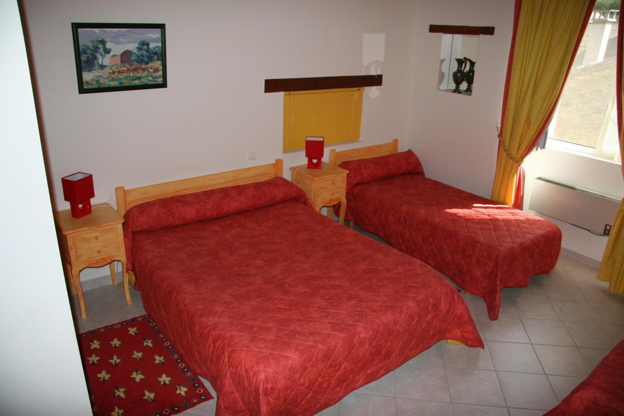 Chambres D'Hotes Lou Jassou Lapanouse-de-Cernon Exterior photo